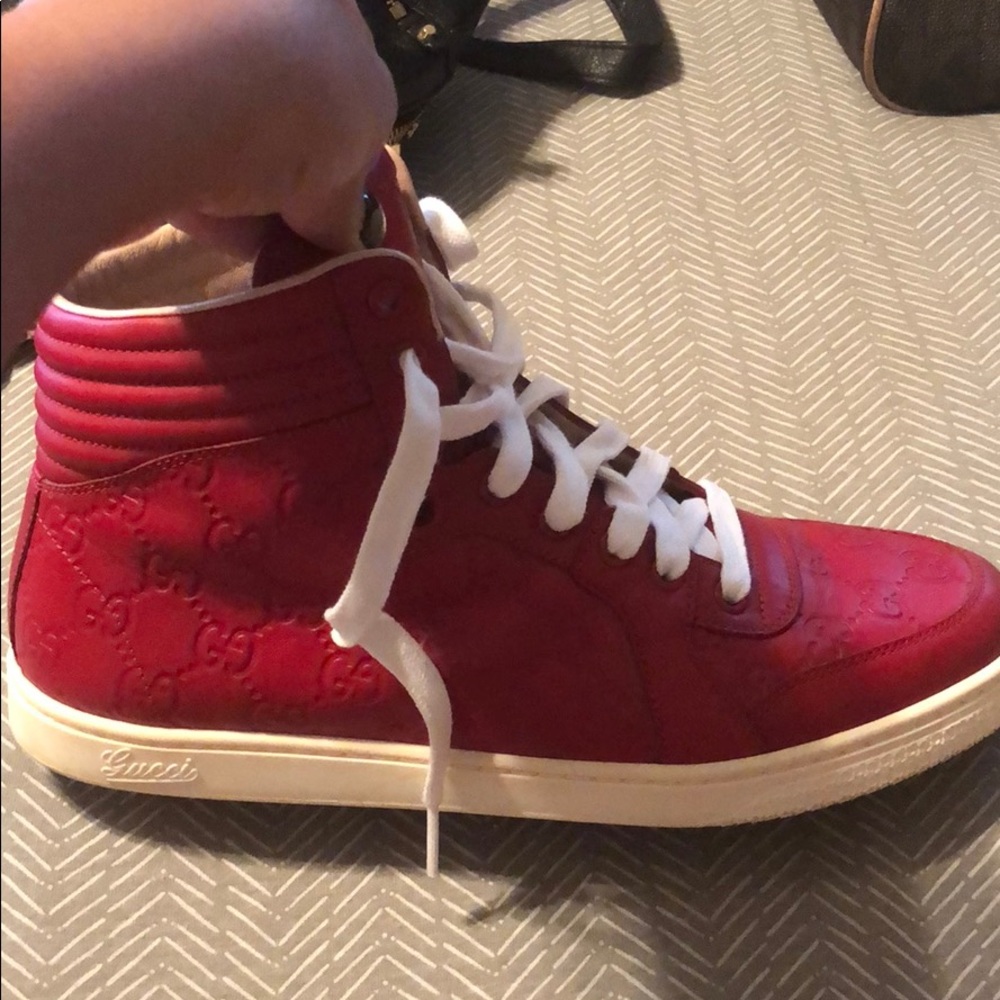 Authentic Gucci shoes